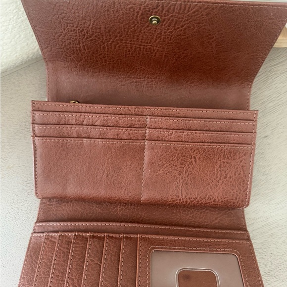 FOSSIL | Gray Heart Pattern Wallet - Picture 6 of 10